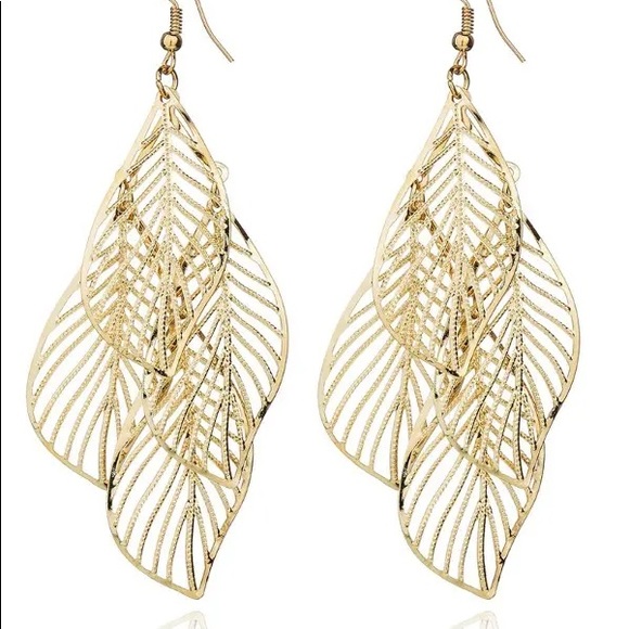 Multi Leaf Pattern Drop Gold Earrings - Picture 2 of 3